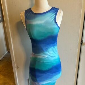 Forever 21 dress. Size small me new worn still with tag
